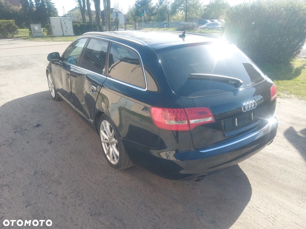 Audi A6 Avant - 4