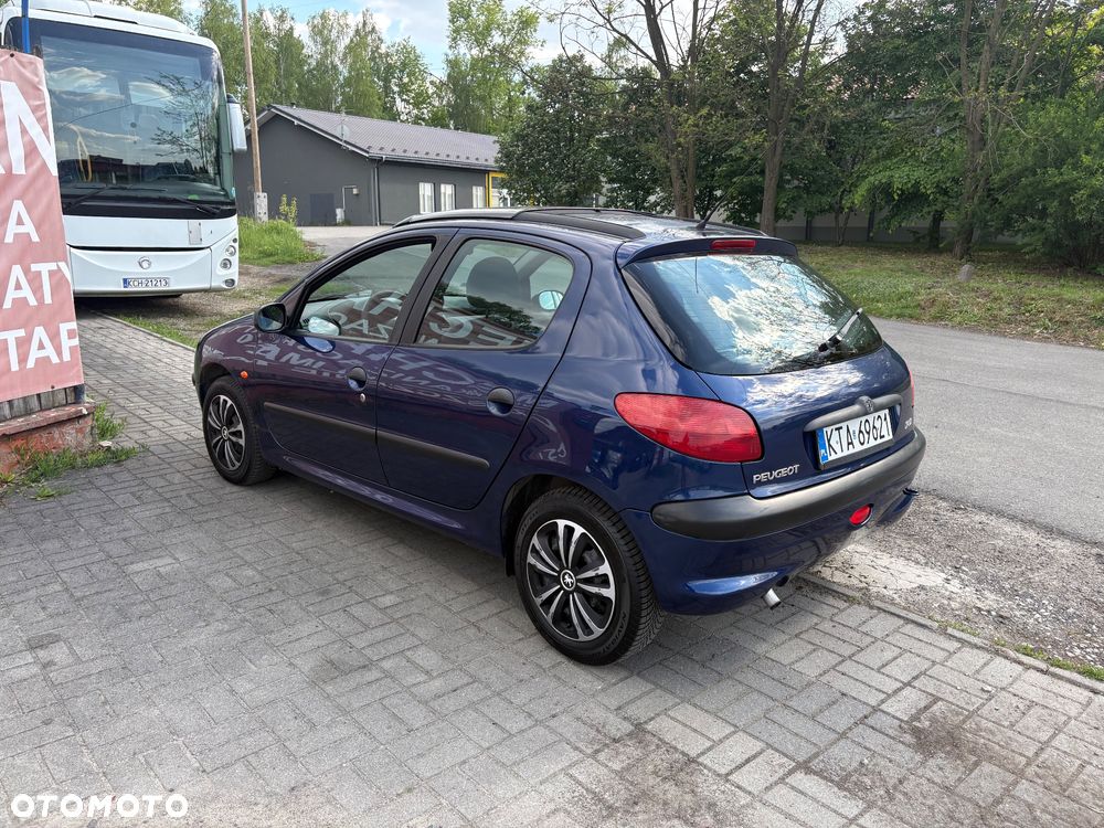 Peugeot 206 - 4