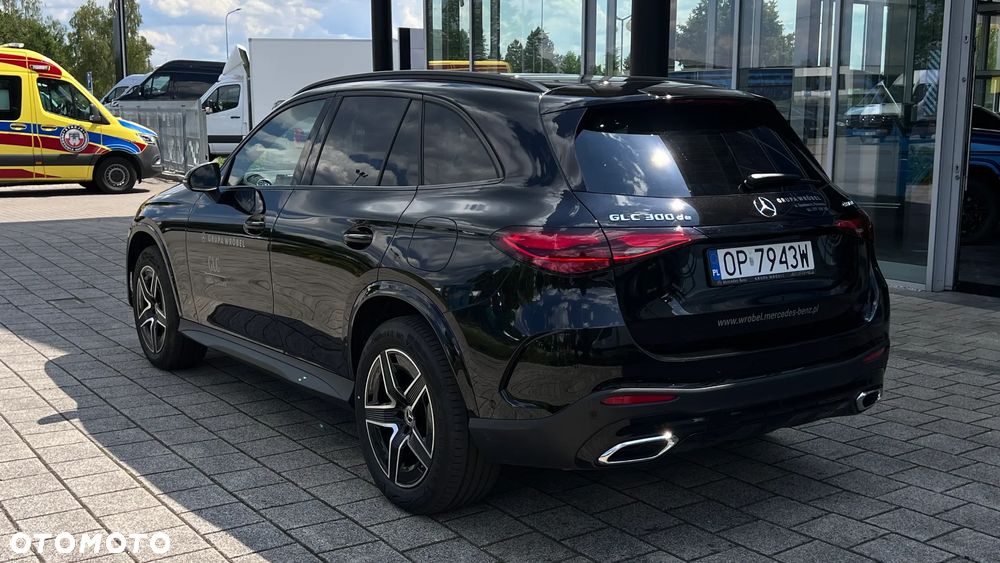 Mercedes-Benz GLC - 7