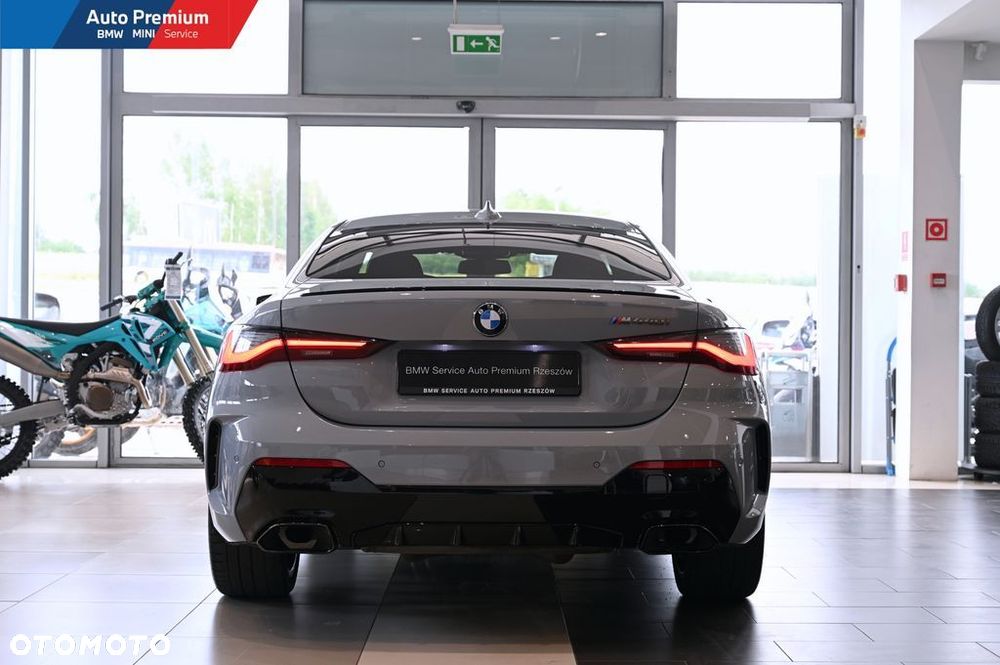 BMW Seria 4 M440i xDrive mHEV sport - 21