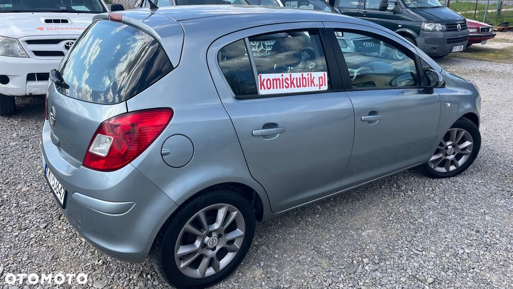 Opel Corsa - 4