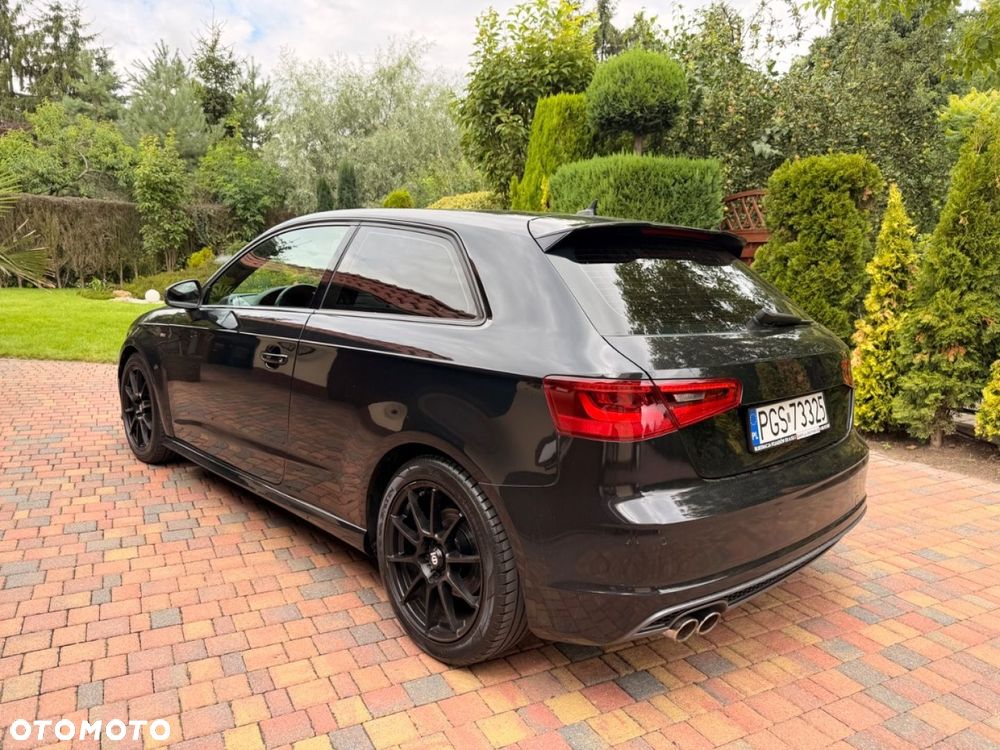 Audi A3 Sportback - 3