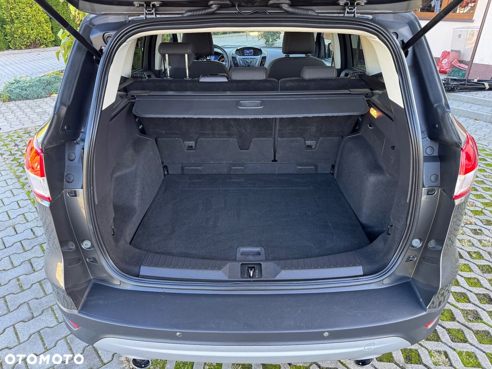 Ford Kuga - 26