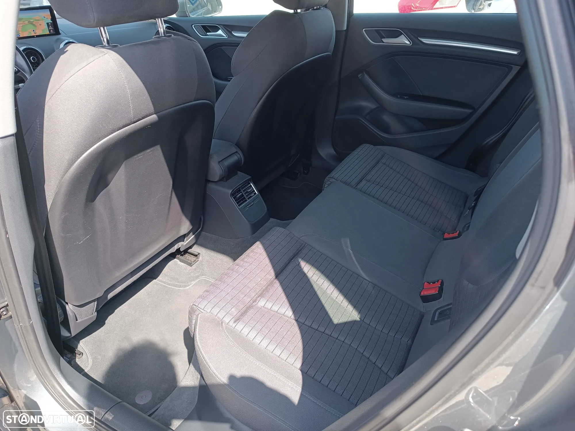 Audi A3 Sportback 1.6 TDI S-line - 12