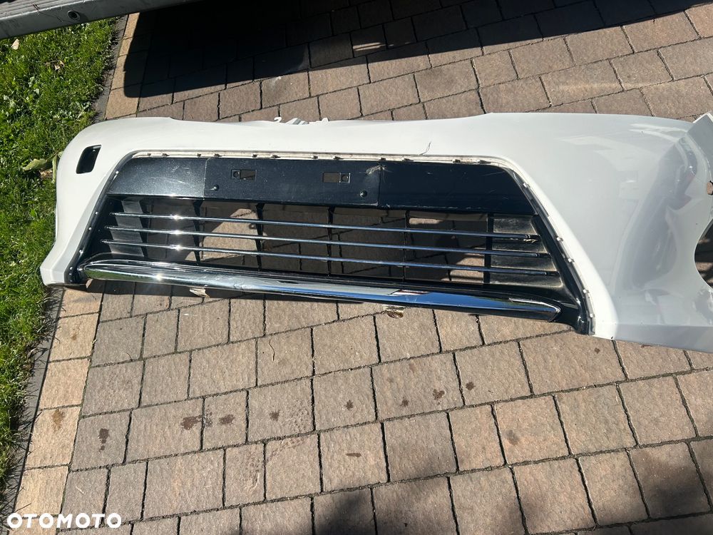 AURIS II 12-ZDERZAK PRZOD O40 4X PDC. ORG - 2
