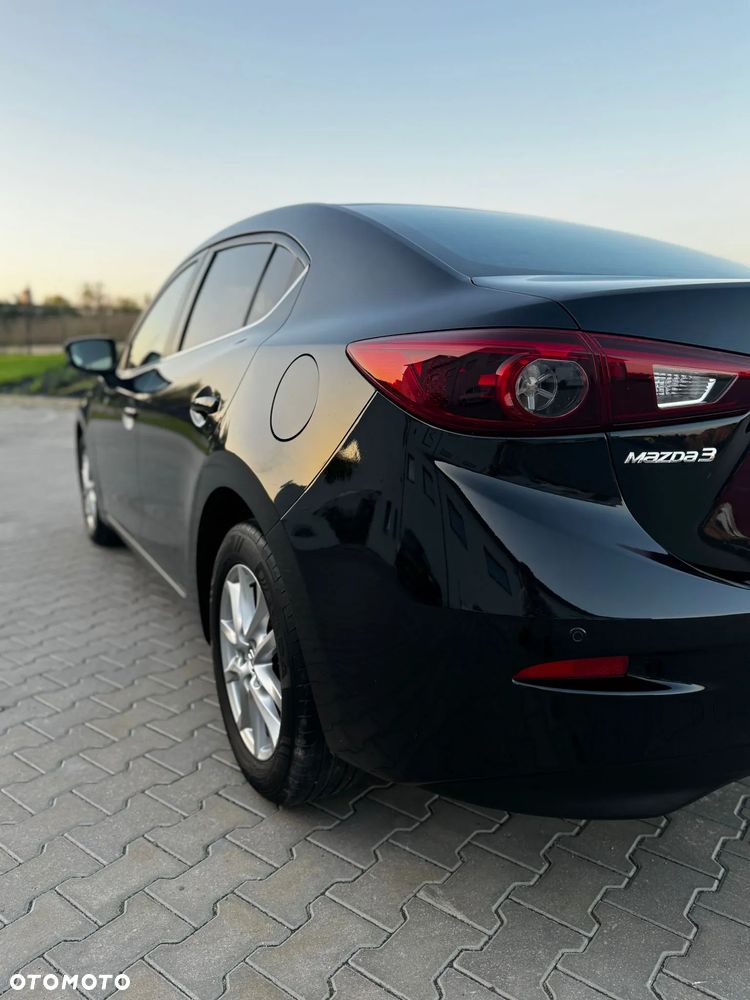 Mazda 3 - 8