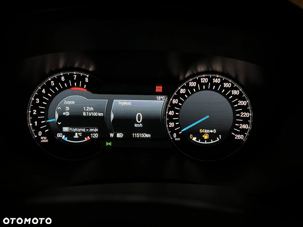 Ford Mondeo - 35