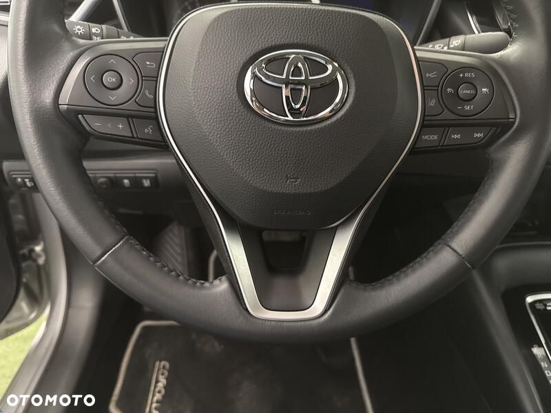 Toyota Corolla 1.8 Hybrid GPF Comfort - 13