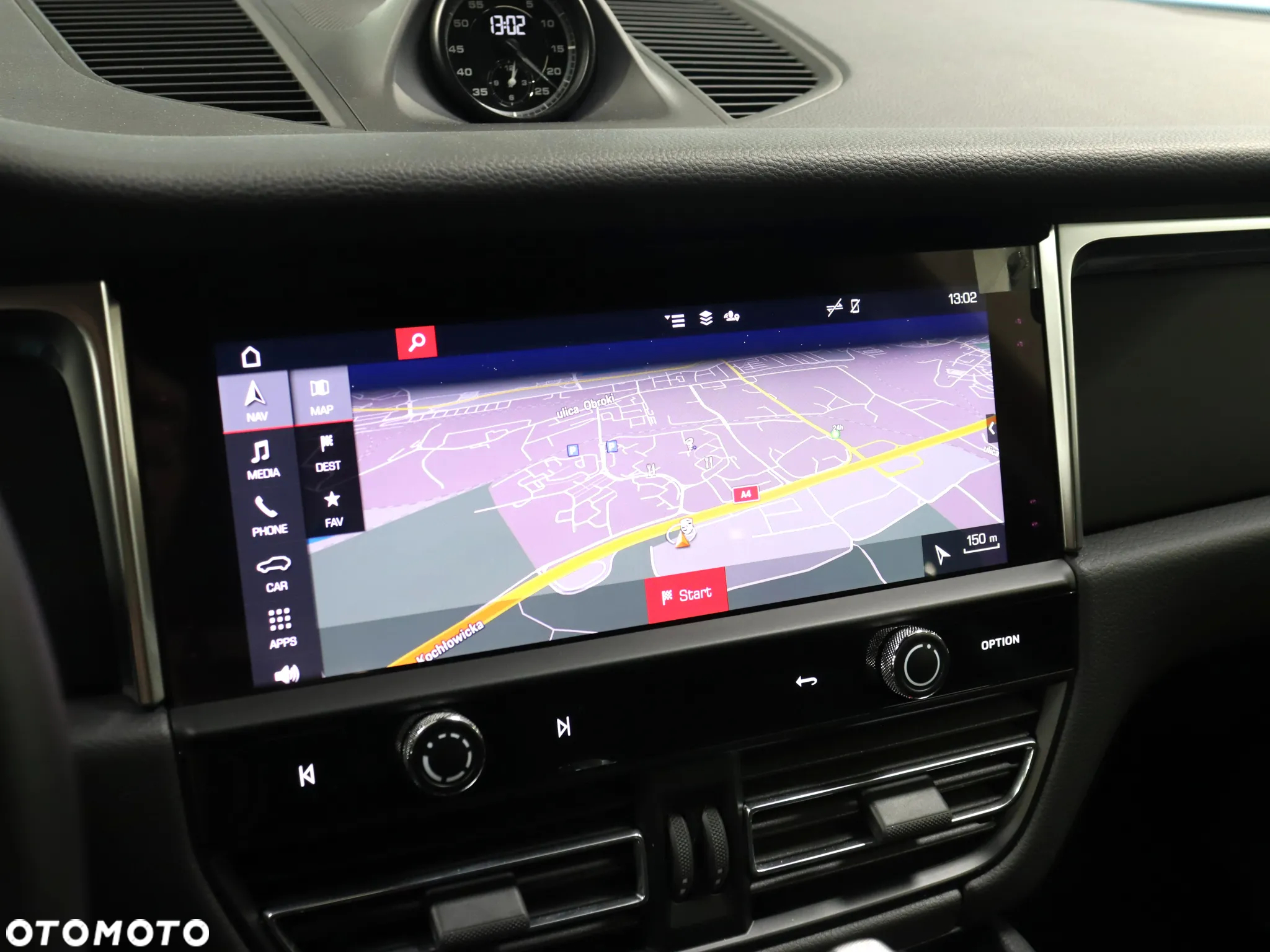 Porsche Macan Standard - 27