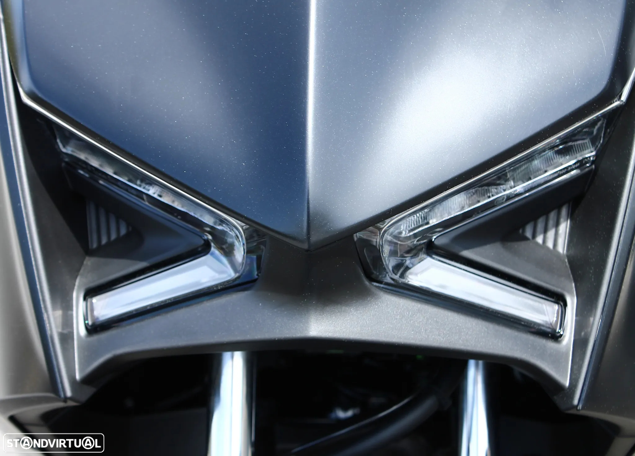 Yamaha X-Max Tech Max - 13