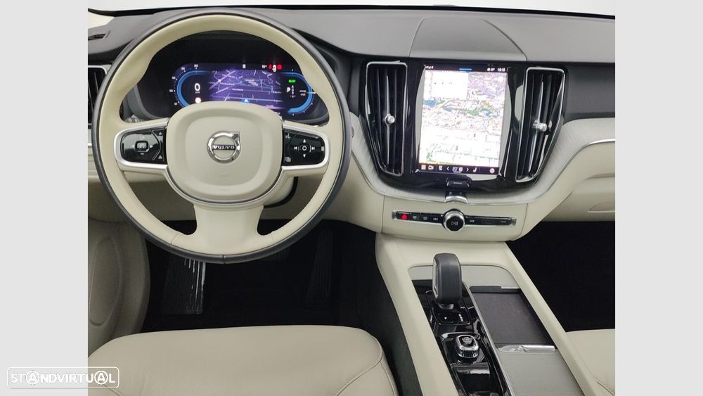 Volvo XC 60 2.0 T6 PHEV Core AWD - 13