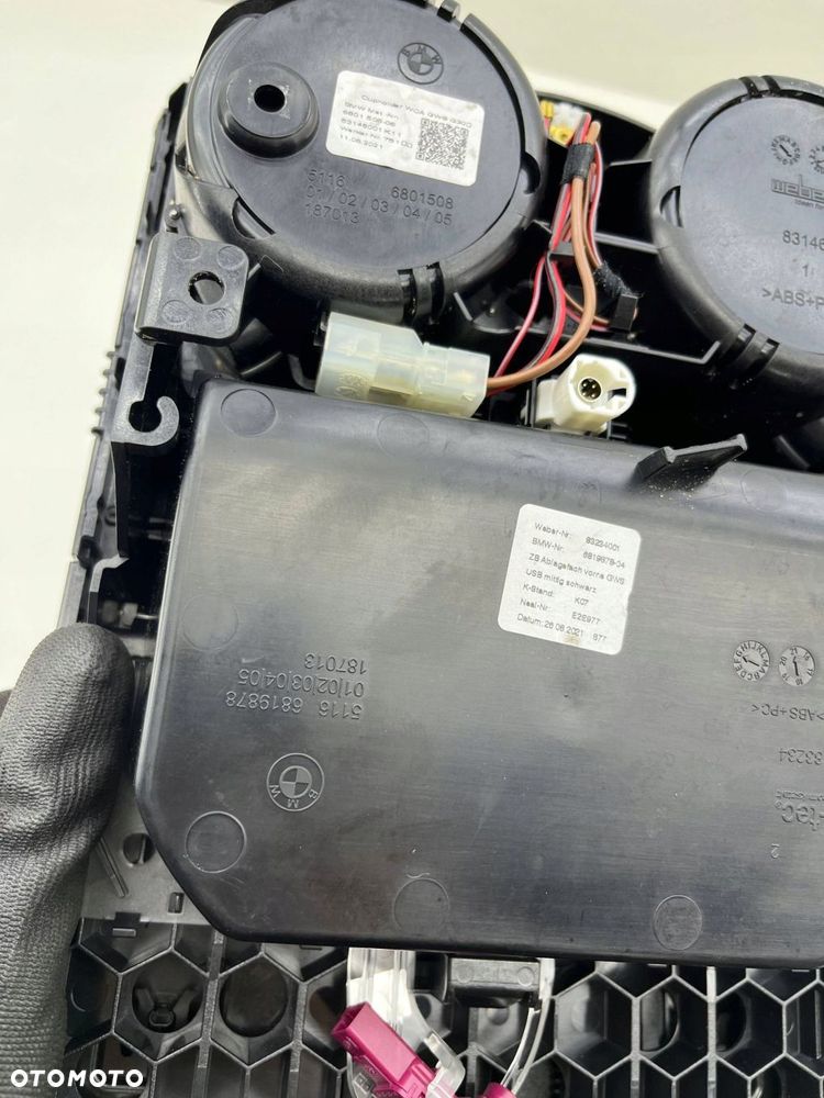 BMW 5 G30 G31 TUNEL SCHOWEK UCHWYT NA KUBKI USB KOMPLET 6801508 6819878 - 6