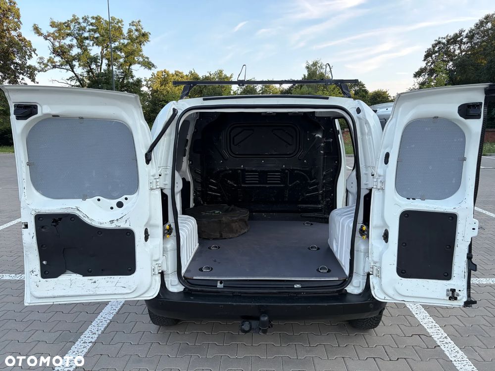 Fiat Fiorino Kombi 8V SX - 16