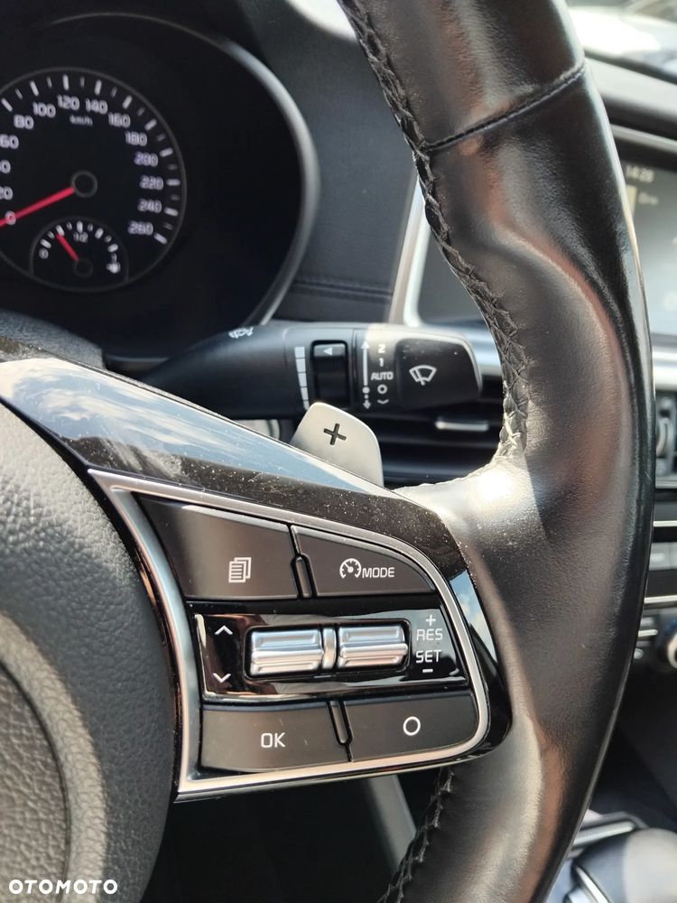 Kia Optima 1.6 T-GDI L DCT - 13