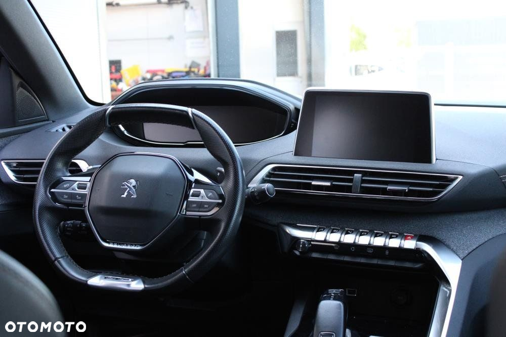 Peugeot 5008 - 31