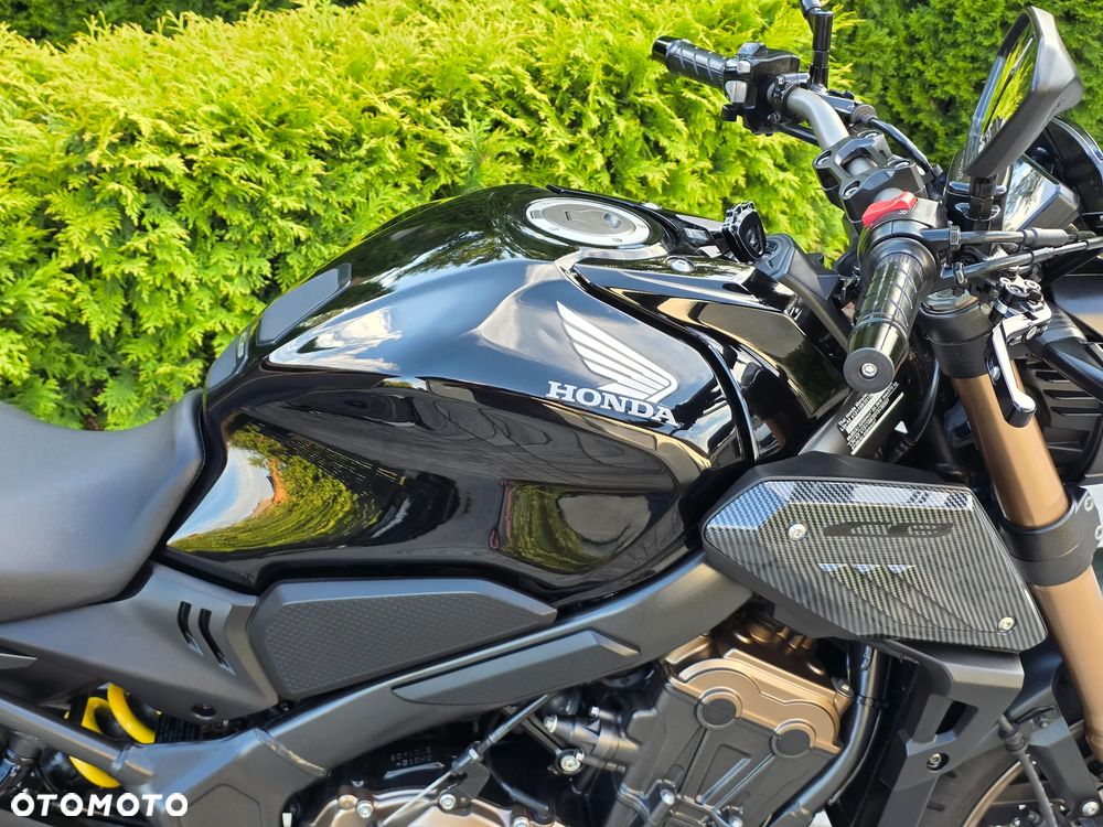 Honda CB - 11