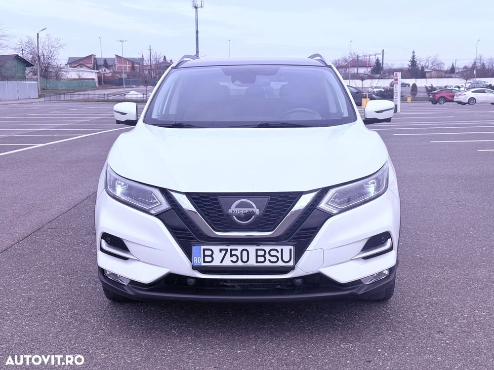 Nissan Qashqai 1.6 DCI Xtronic TEKNA+ - 9
