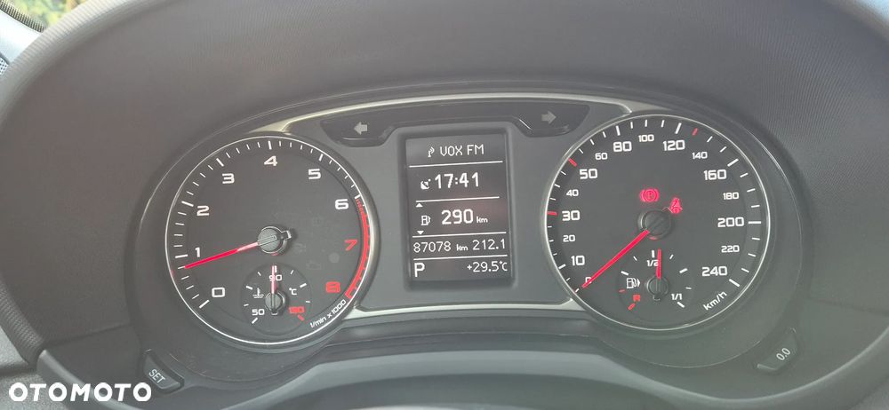 Audi A1 Sportback 1.4 TFSI S tronic - 12