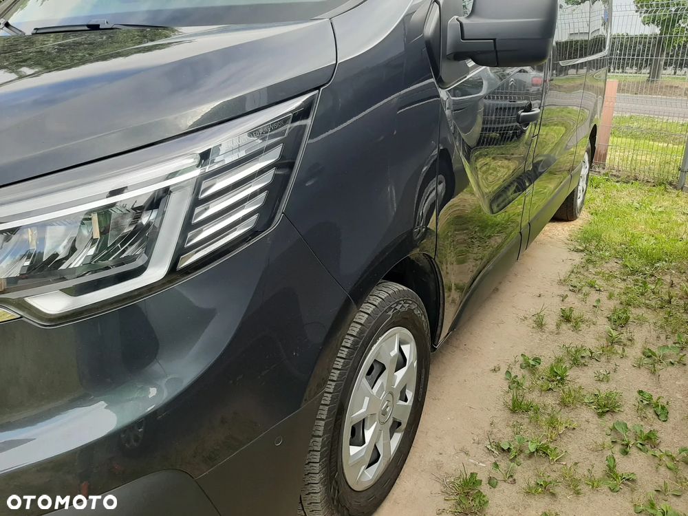 Renault Trafic 2.0 dCi EDC - 21