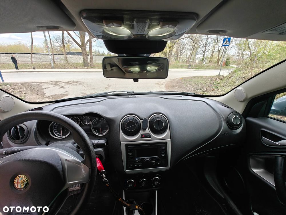 Alfa Romeo Mito - 10