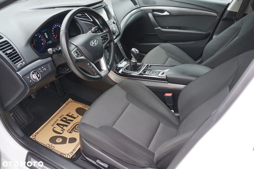 Hyundai i40 - 11