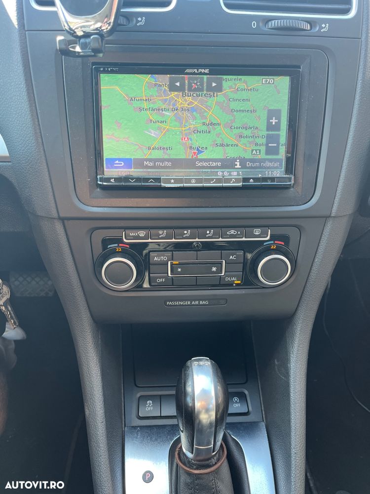 Volkswagen Golf 1.6 TDI DPF BlueMotion Technology DSG Comfortline - 4