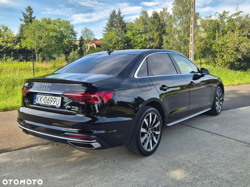 Audi A4 Limousine 45 TFSI mHEV Quattro Advanced S tronic - 3
