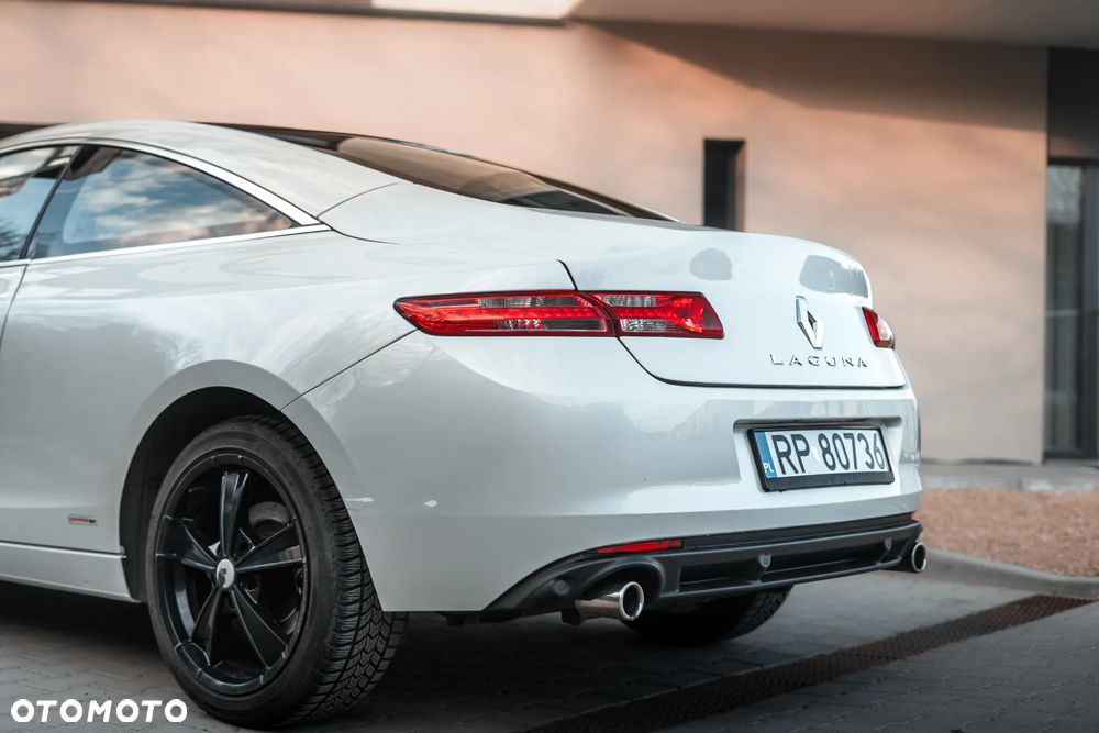 Renault Laguna 2.0 dCi Monaco GP - 10