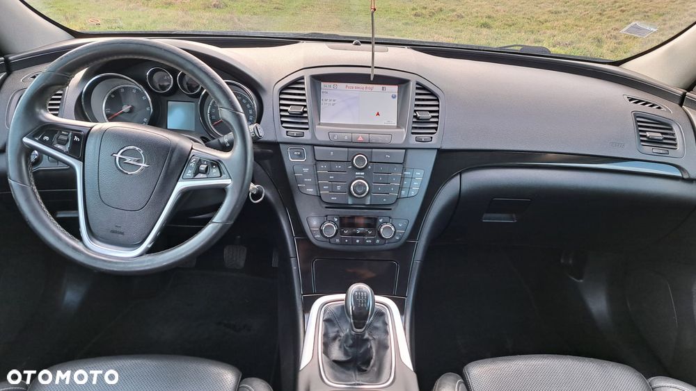Opel Insignia 2.0 CDTI - 11