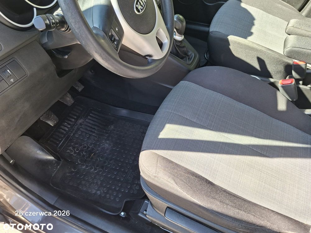 Kia Venga 1.4 L - 14