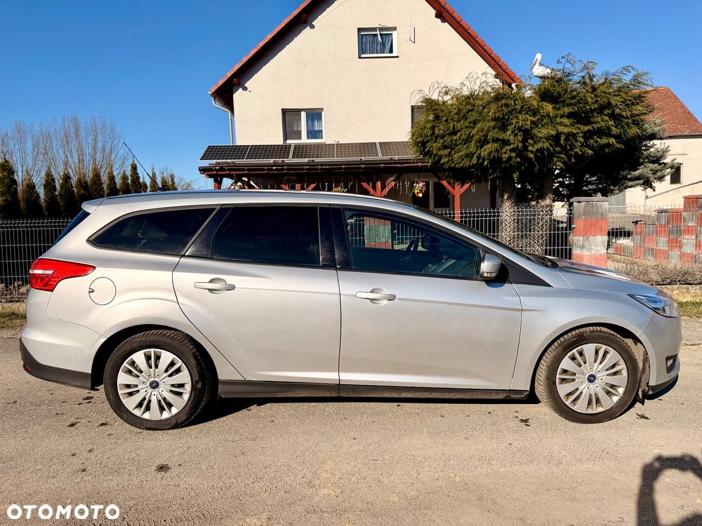 Ford Focus 1.0 EcoBoost Edition - 3