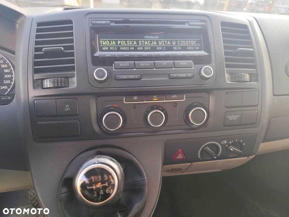 Volkswagen Transporter - 9