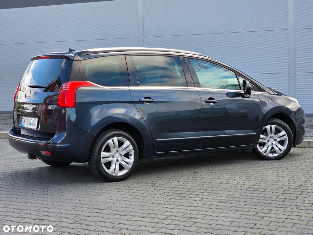 Peugeot 5008 HDI FAP 115 Allure - 12