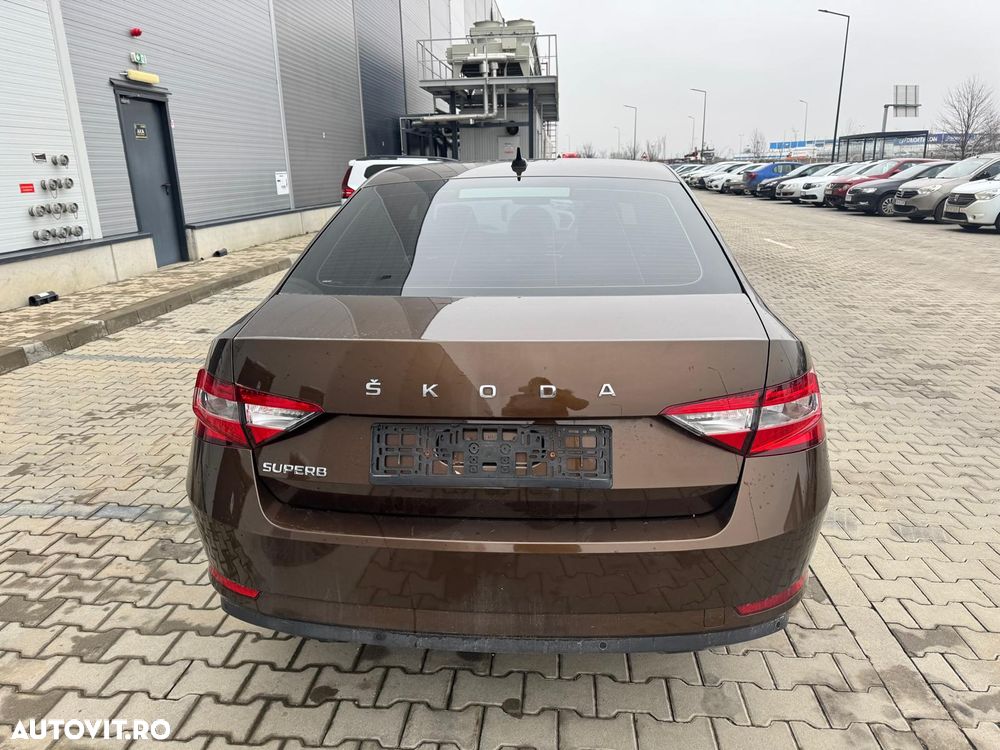 Skoda Superb - 5