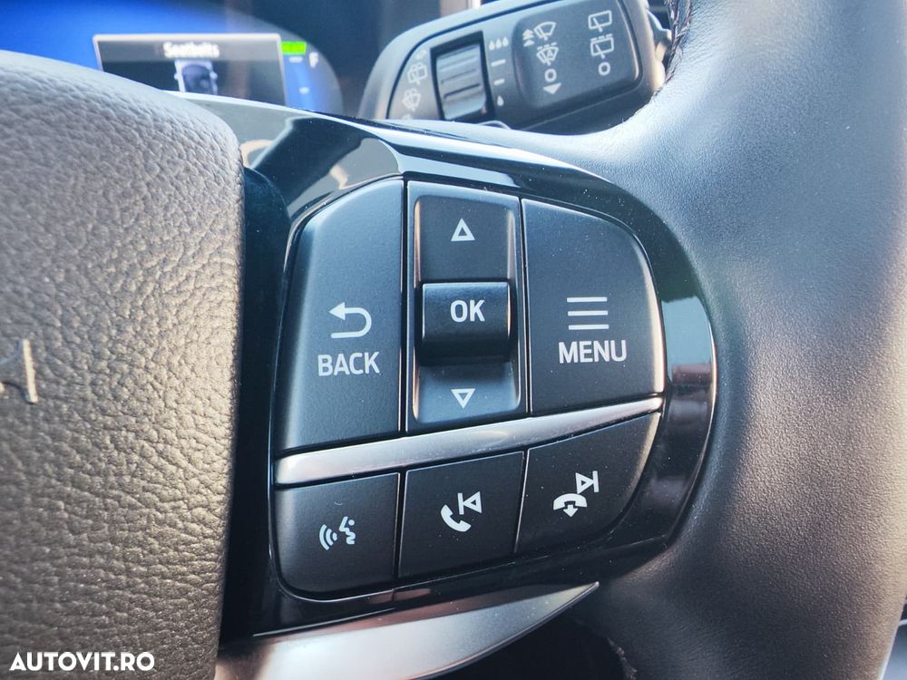 Ford Explorer 3.0 PHEV Platinum - 31