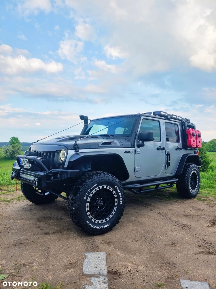 Jeep Wrangler - 4