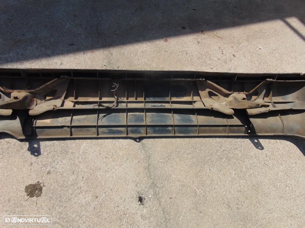 Toyota Corolla DX para-choques - 8