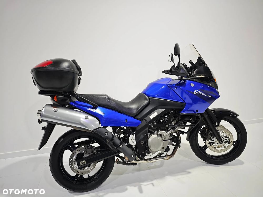 Suzuki V-STROM - 7
