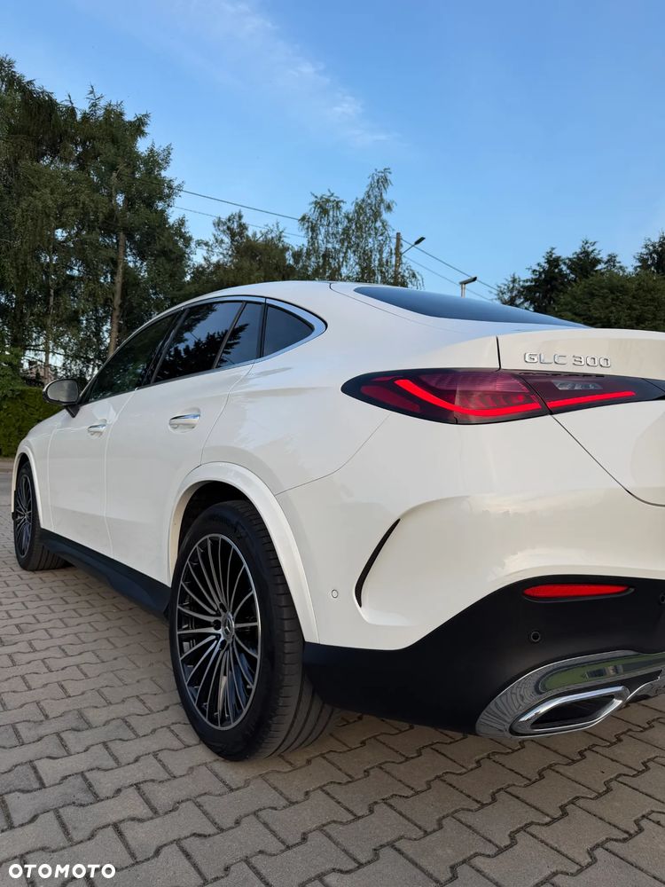Mercedes-Benz GLC 300 mHEV 4-Matic AMG Line - 18