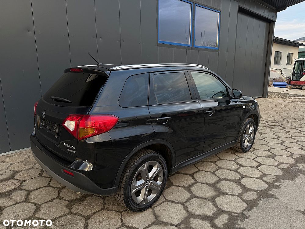 Suzuki Vitara 1.6 DDiS (4x4) Allgrip Comfort - 4