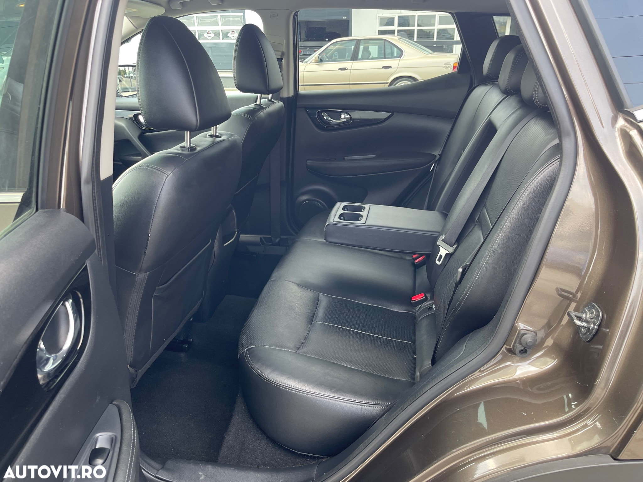 Nissan Qashqai 1.5 DCI N-CONNECTA - 11