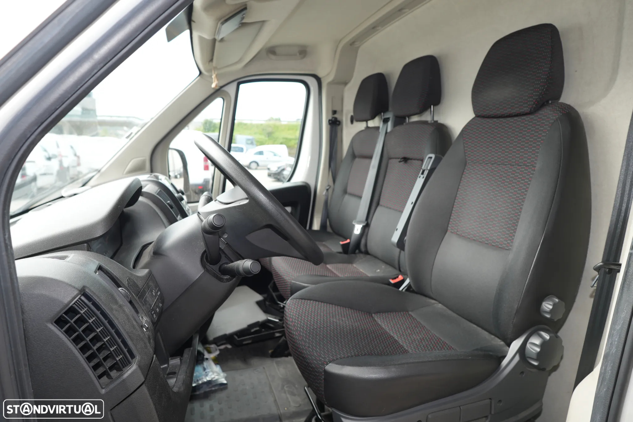 Peugeot Boxer L2H2 2.2BlueHDI 165cv - 8