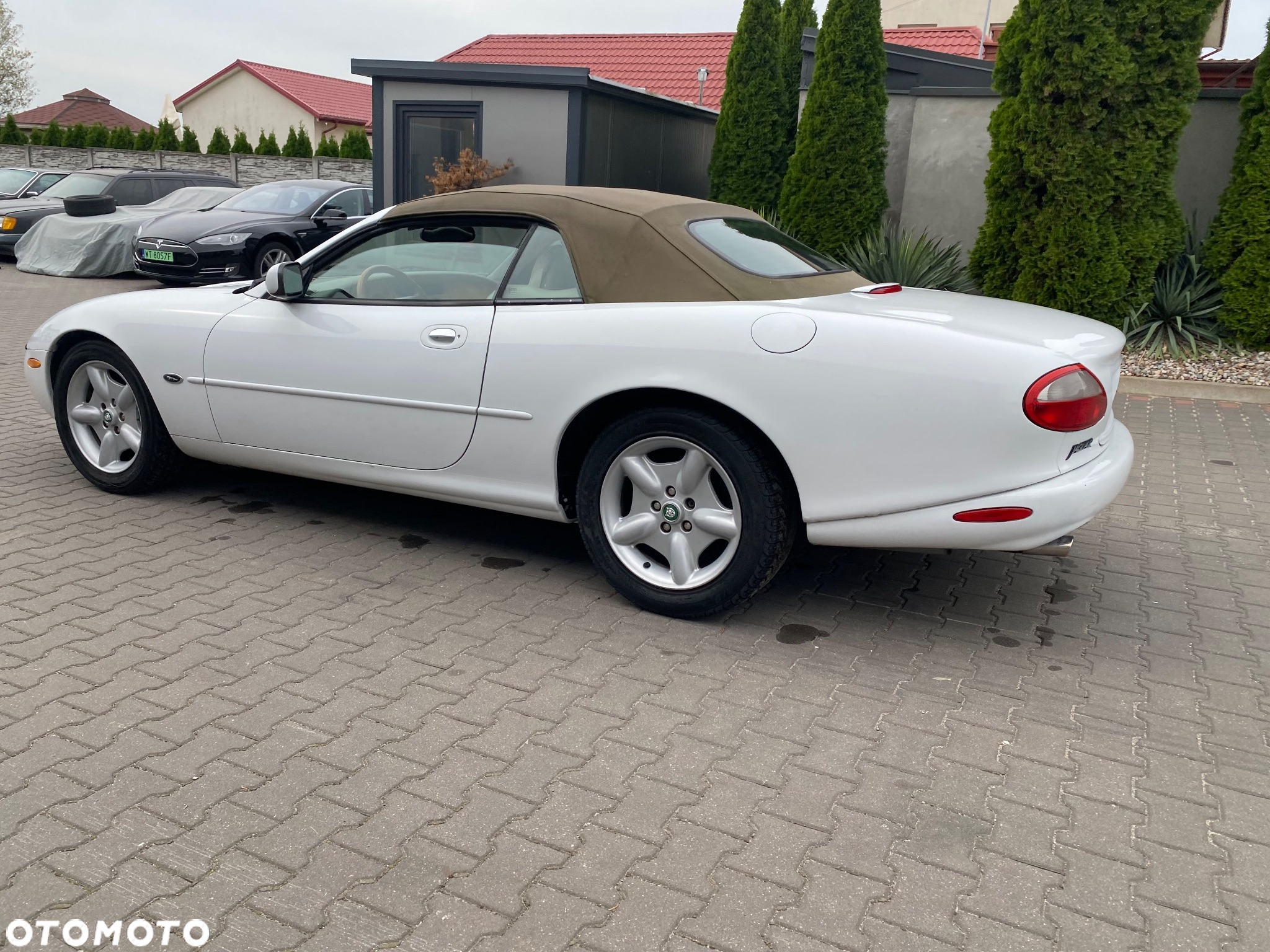 Jaguar XK8 4.2 - 20