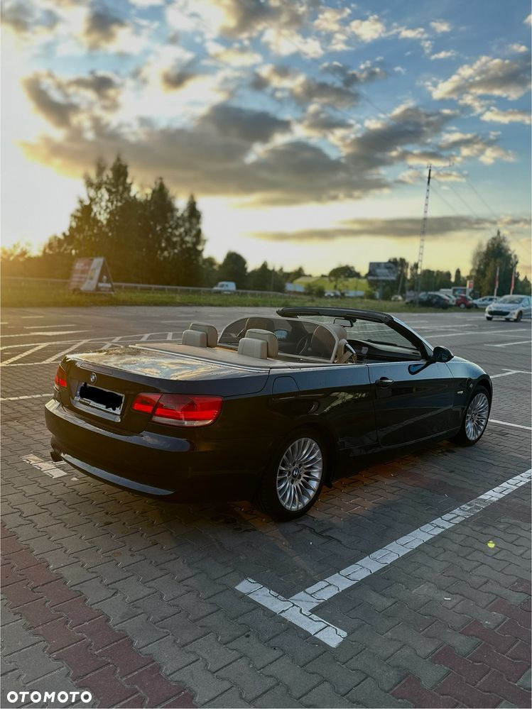 BMW Seria 3 320i - 6