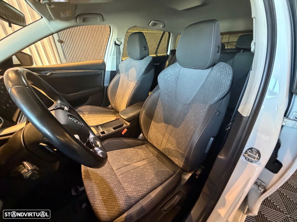 Skoda Octavia Break 1.4 TSI DSG Sportline - 19