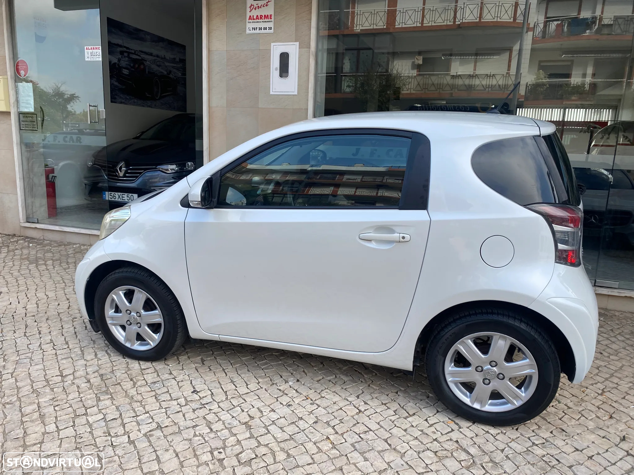 Toyota iQ 1.0 VVT-i - 5