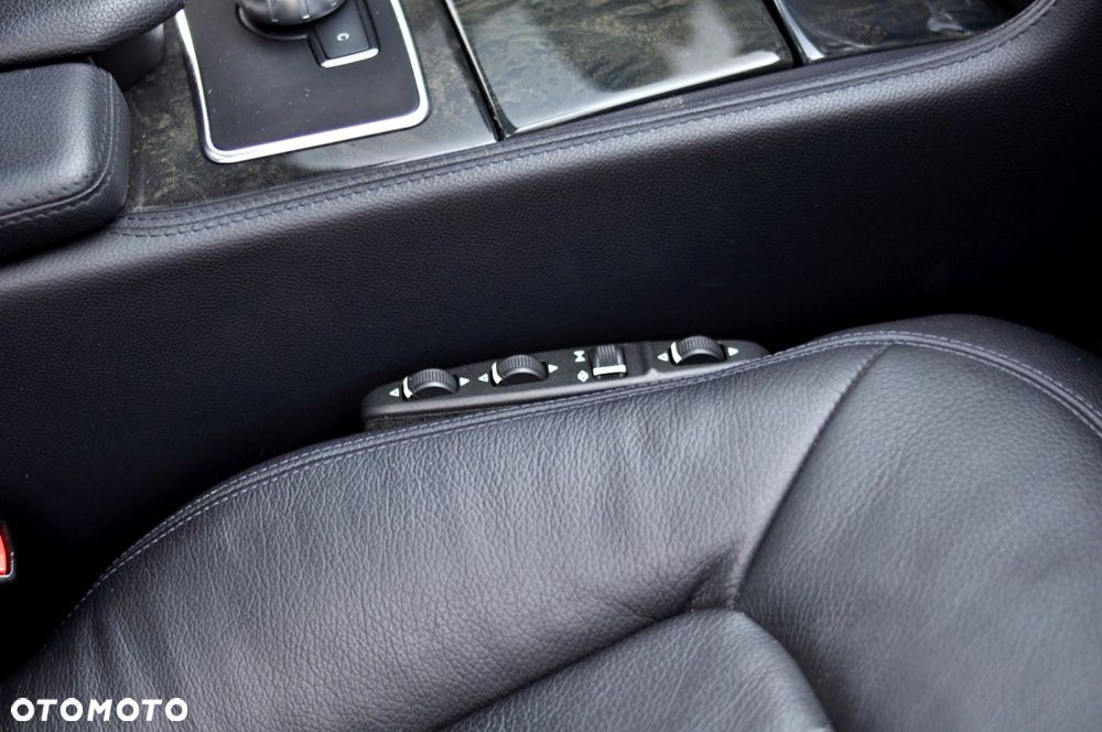 Mercedes-Benz CLS - 17