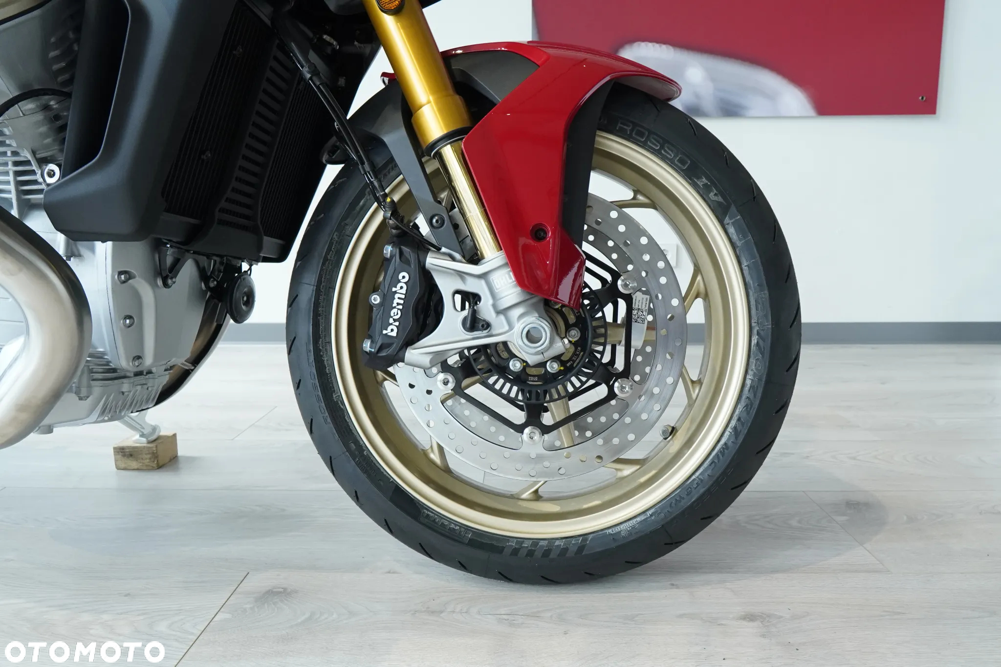 Moto Guzzi V100 Mandello - 5
