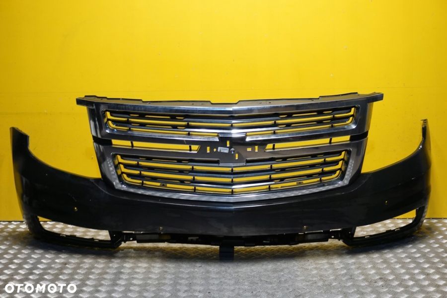 CHEVROLET TAHOE SUBURBAN 2015 - 2020 Zderzak Przód Przedni Atrapa 84408066 - 1