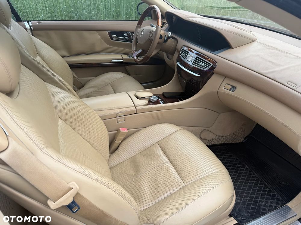 Mercedes-Benz CL - 25